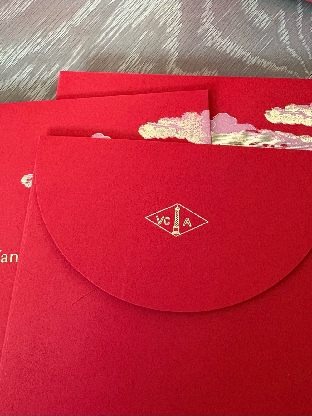 Van Cleef & Arpels Lunar New Year Red and Gold Gift Box Display & Envelopes - Picture 10 of 15